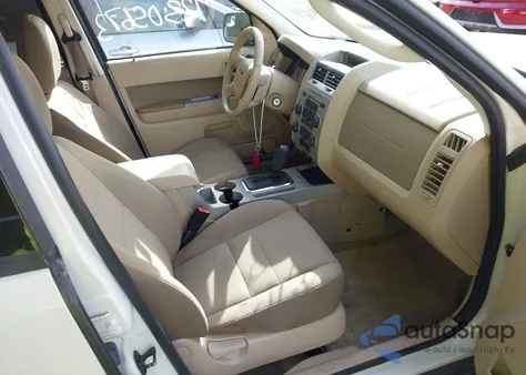 2010 Ford Escape Xlt from USA, damaged, VIN 1FMCU0D7XAKA34862